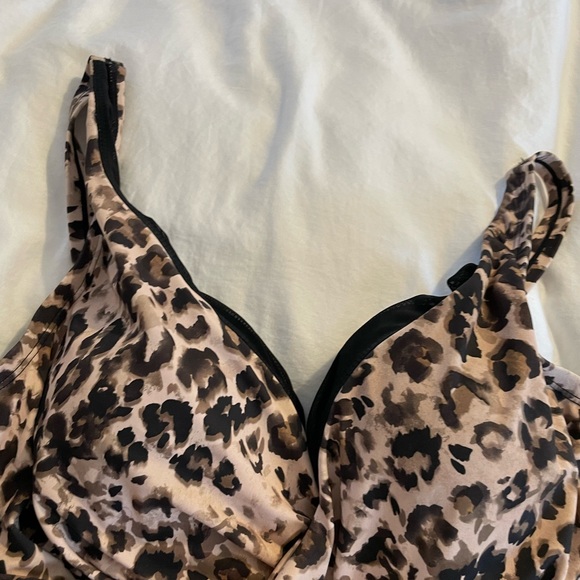 NWOT swim dress adjustable straps. Size 20 - Picture 4 of 4